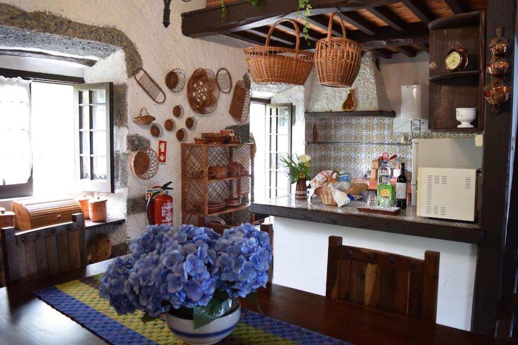 Casa Da Pedreira Villa Mosteiros  Eksteriør bilde